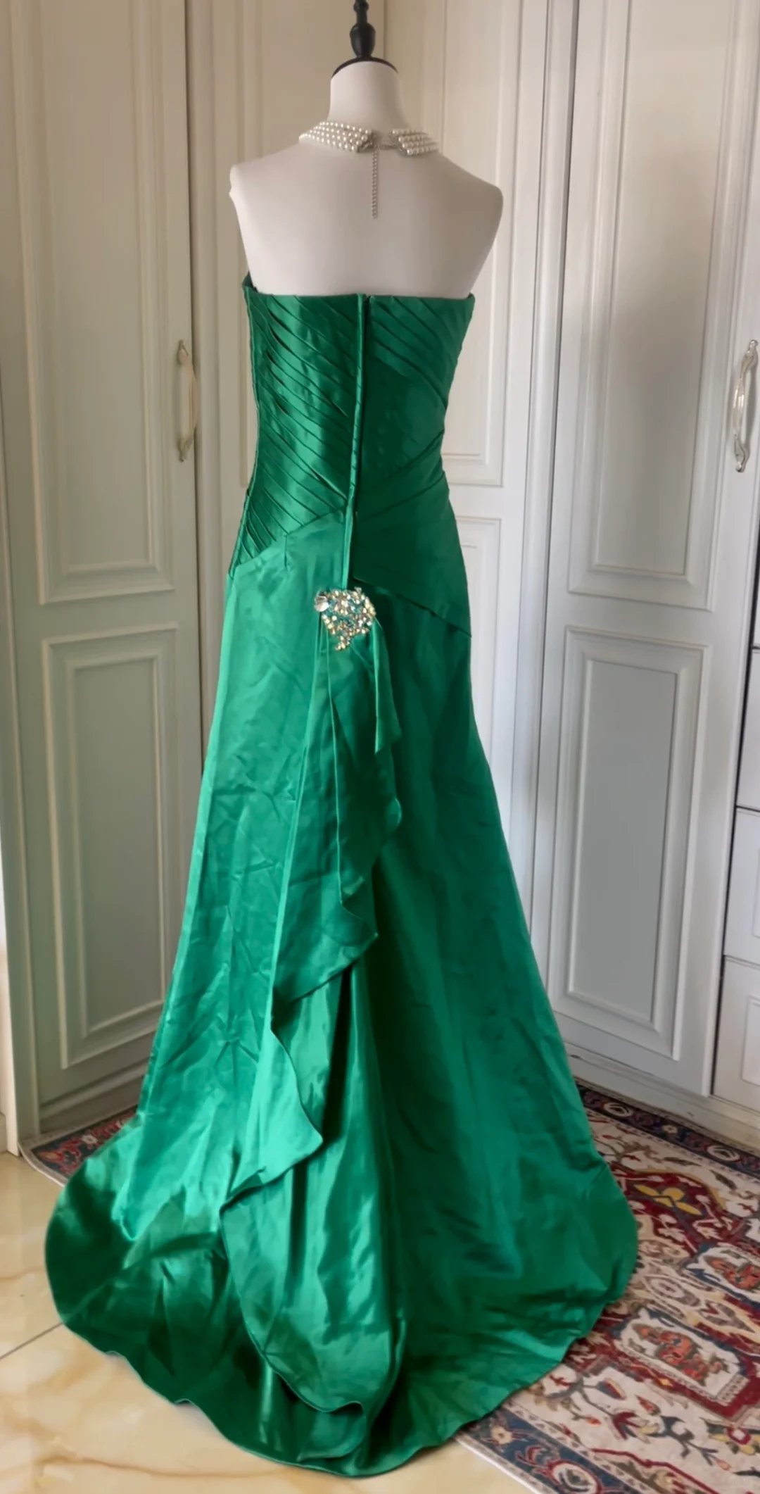 Fashion Green Strapless Satin Pleated Beaded Long Evening Dress Prom Dress D3108