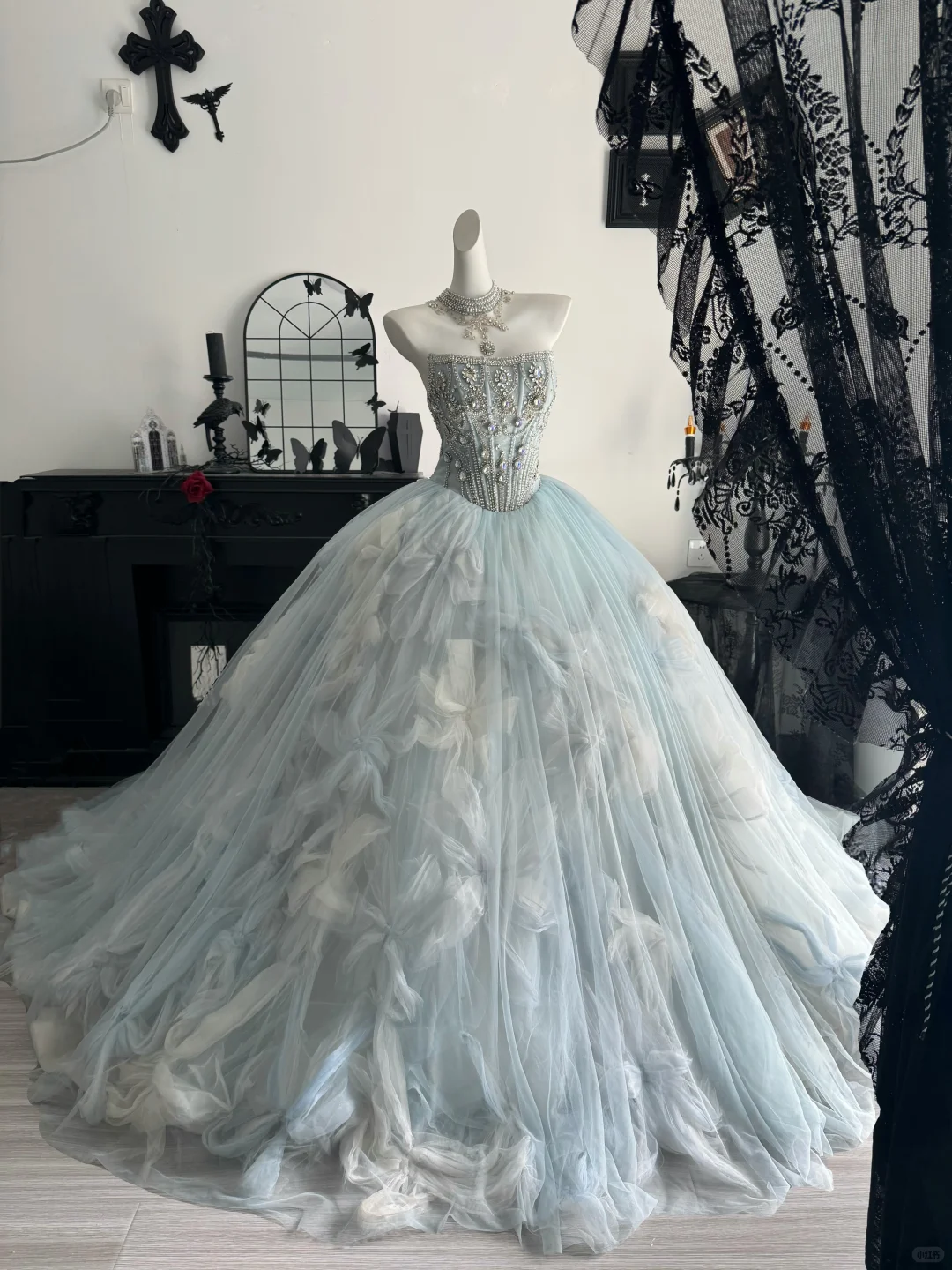 Elegant Strapless Blue Tulle Pleated Beaded Long Birthday Quinceanera Dress Sweet 15 Dress D4715
