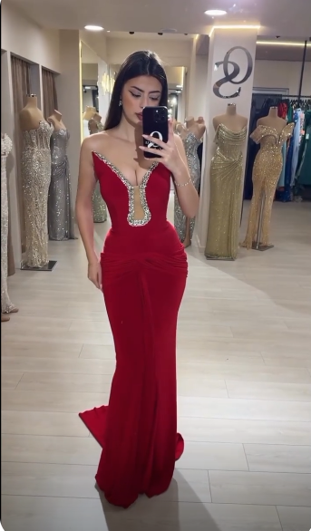 Sparkly Strapless V Neck Satin Chiffon Beaded Evening Dress Red Mermaid Prom Dress D5153