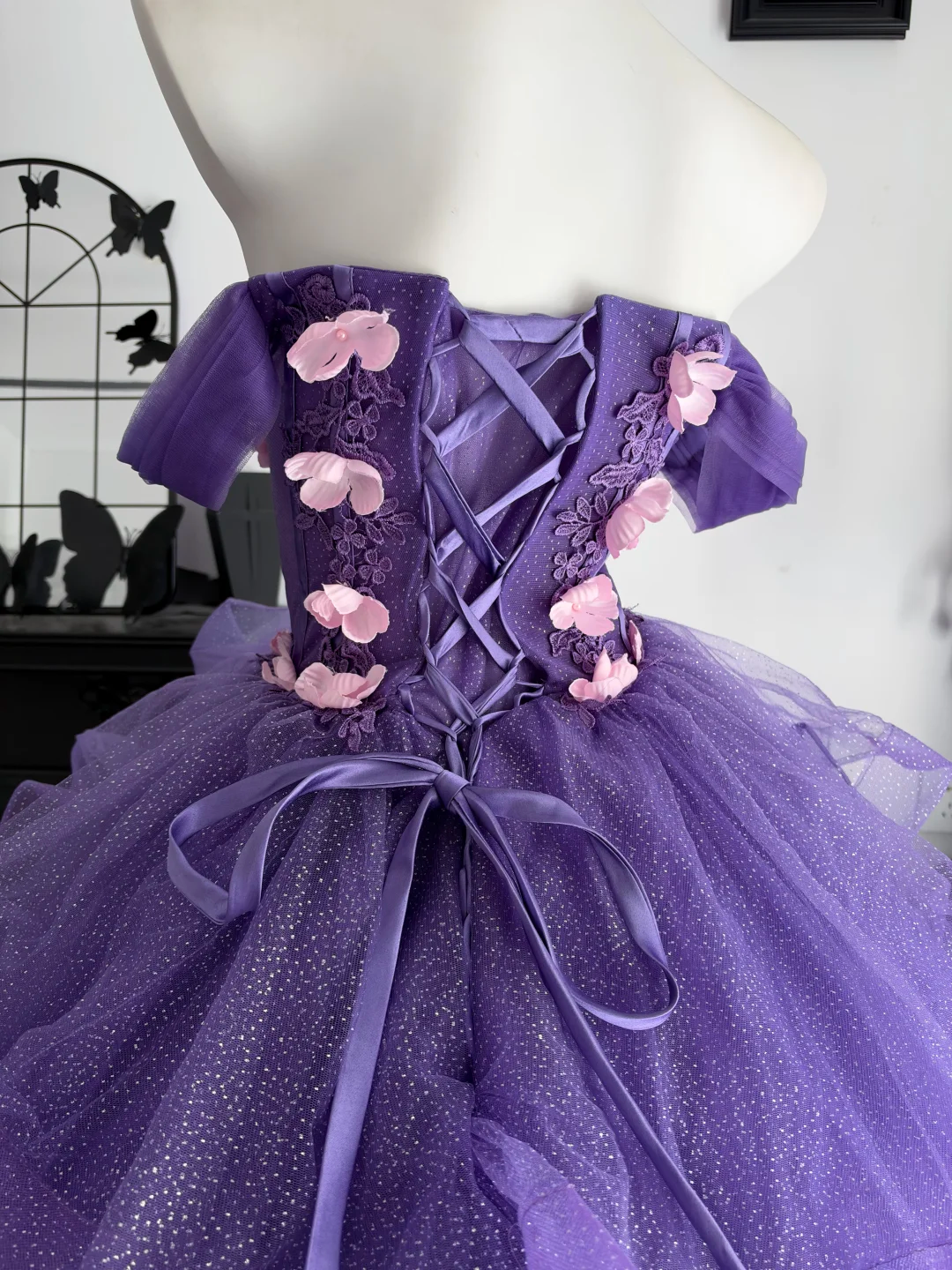 Pretty Purple Quinceanera Dress Off The Shoulder Tulle Appliques Sweet 15 16 Dress D4704