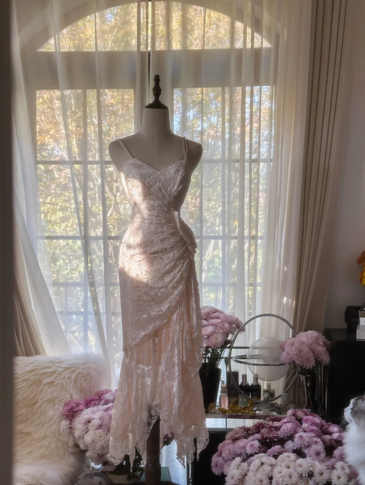 Pretty Spaghetti Straps Light Pink Lace Pleated Mermaid Long Wedding Guest Dress Formal Prom Dress Party Gown D2104