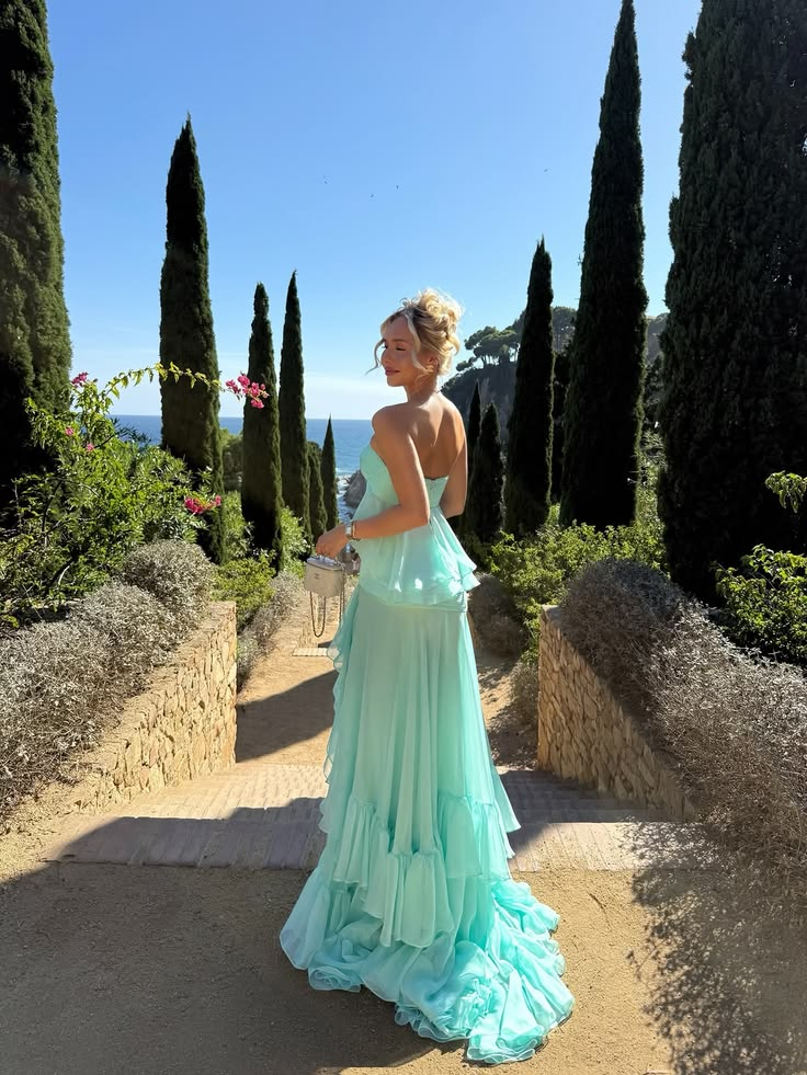 Classy Sweetheart Neck Chiffon Ruffle Long Party Dress Mint Green Long Evening Gown Two Piece D4804
