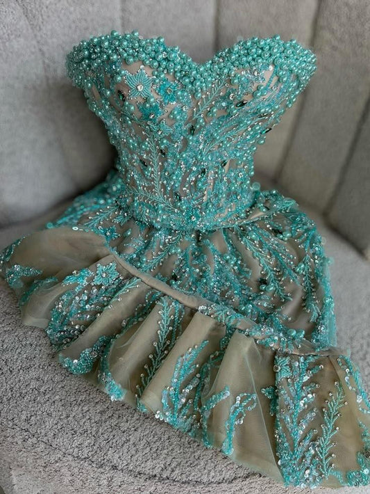 Vintage Green Tulle Beaded Ruffles Short Homecoming Dress Strapless Short Party Dress D4458