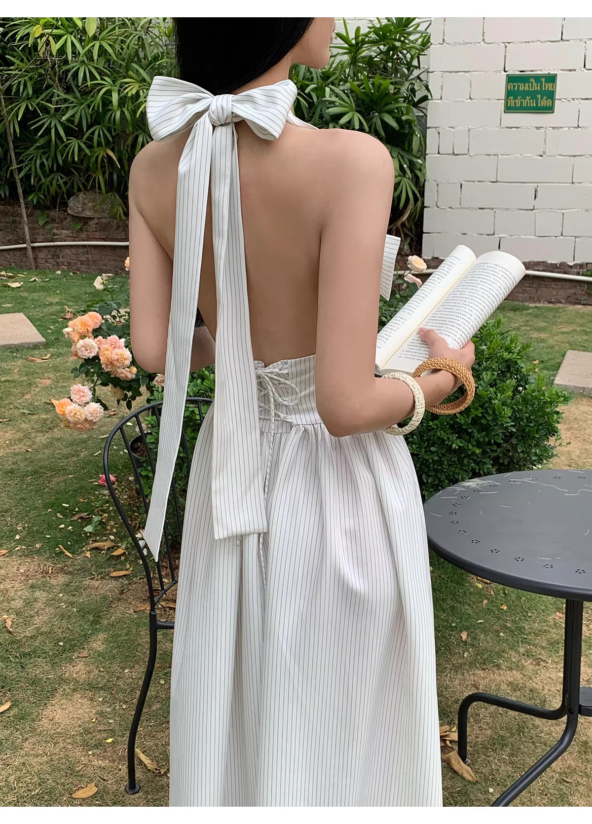 Cute Halter  A-Line Black White Striped Butterfly Bow V-Neck Long Evening Dress Birthday Party Gown D2083