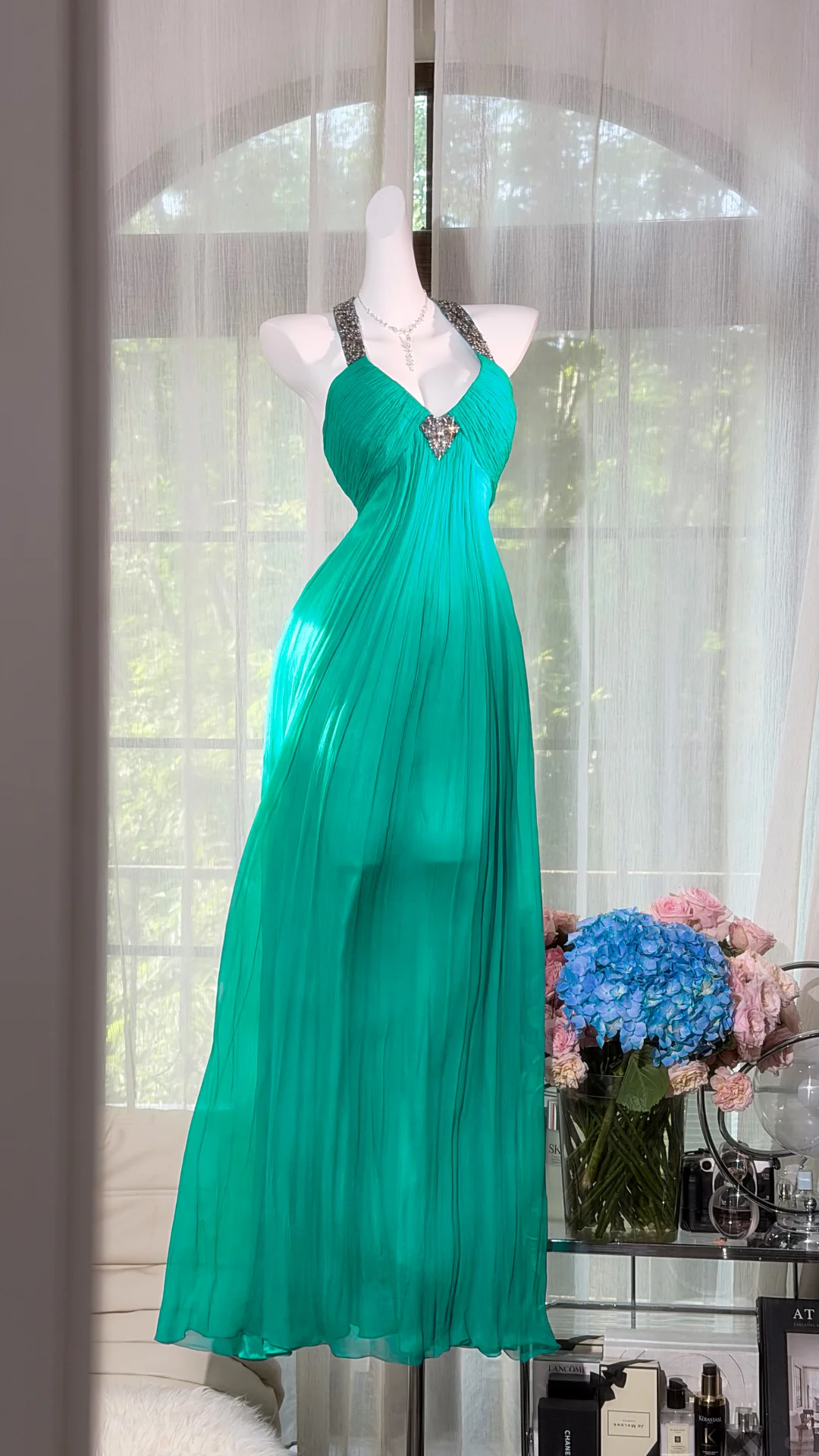 Charming Halter Chiffon Pleated Beaded A Line Long Wedding Guest Dress,Green V Neck Party Dress Prom Dress D2935