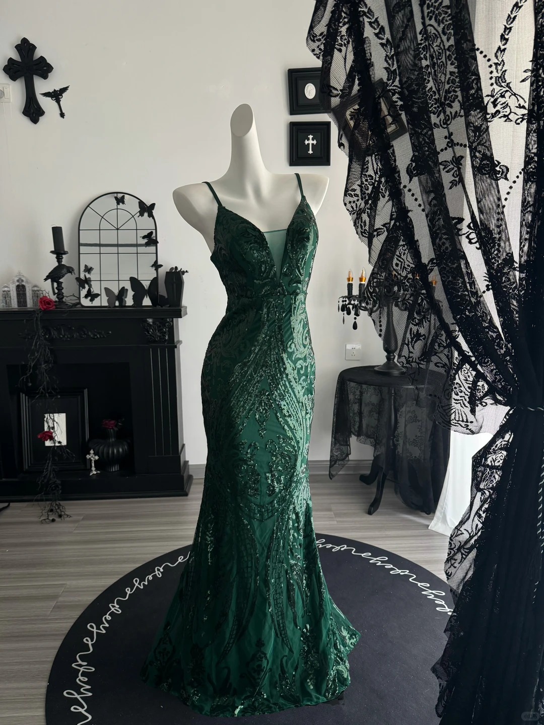 Vintage Emerald Green Satin Sequin Mermaid Evening Dress,Spaghetti Straps Long Prom Dress D3692