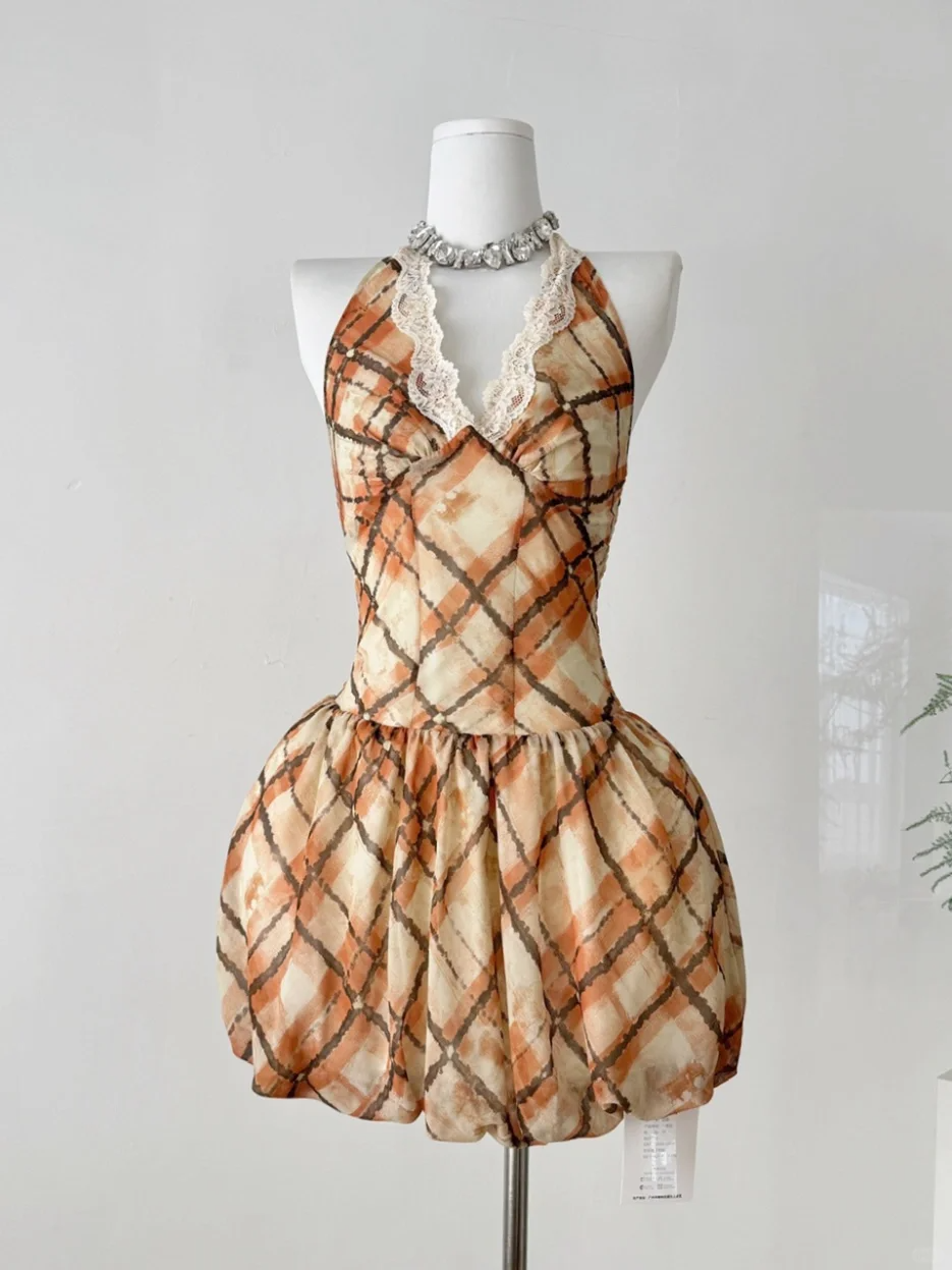 Vintage Halter Lace Neckline Vacation Dress Short Birthday Dress S319