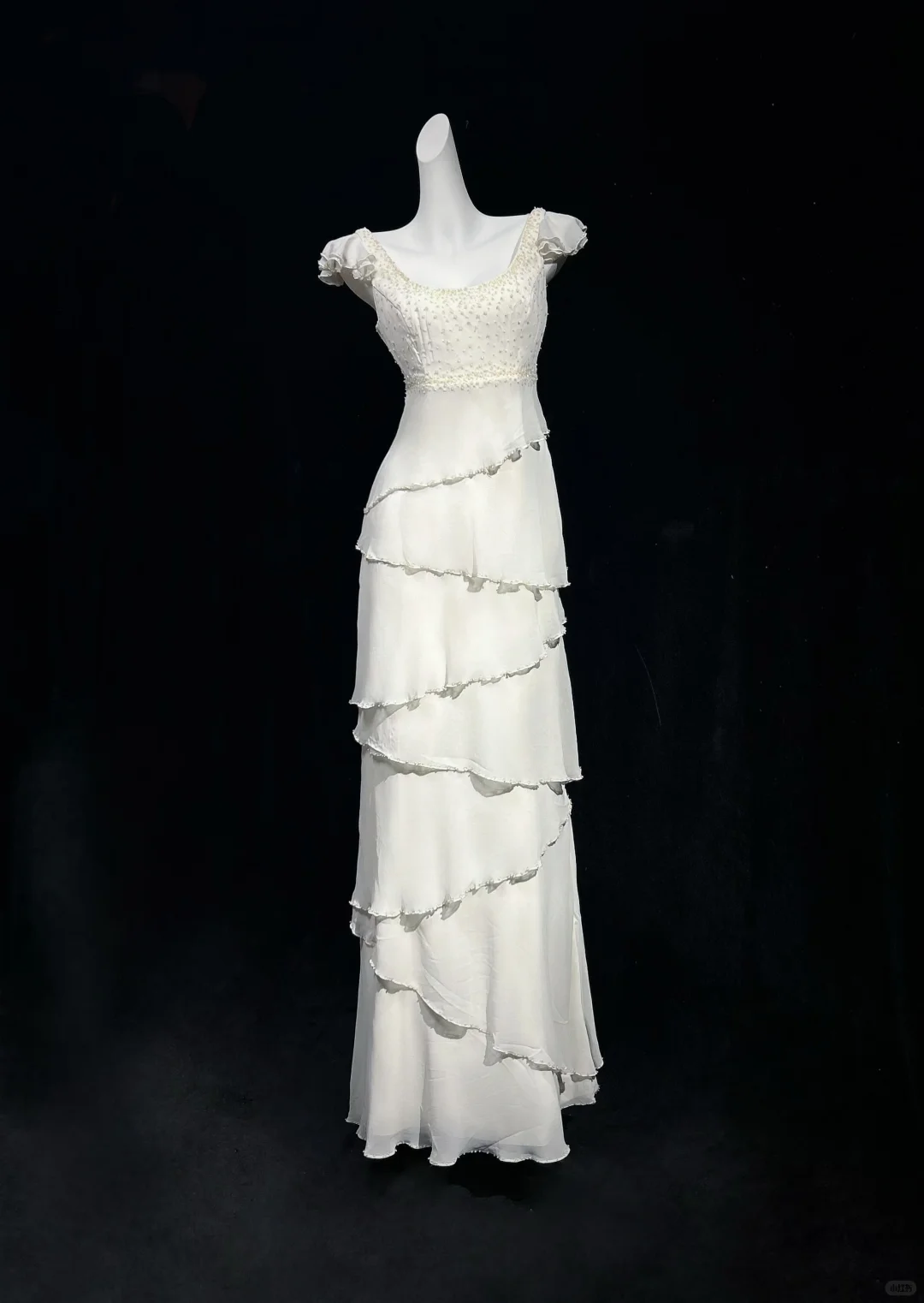 Classy White Sleeveless Chiffon Layered Beaded Long Party Dress Evening Dress D2841