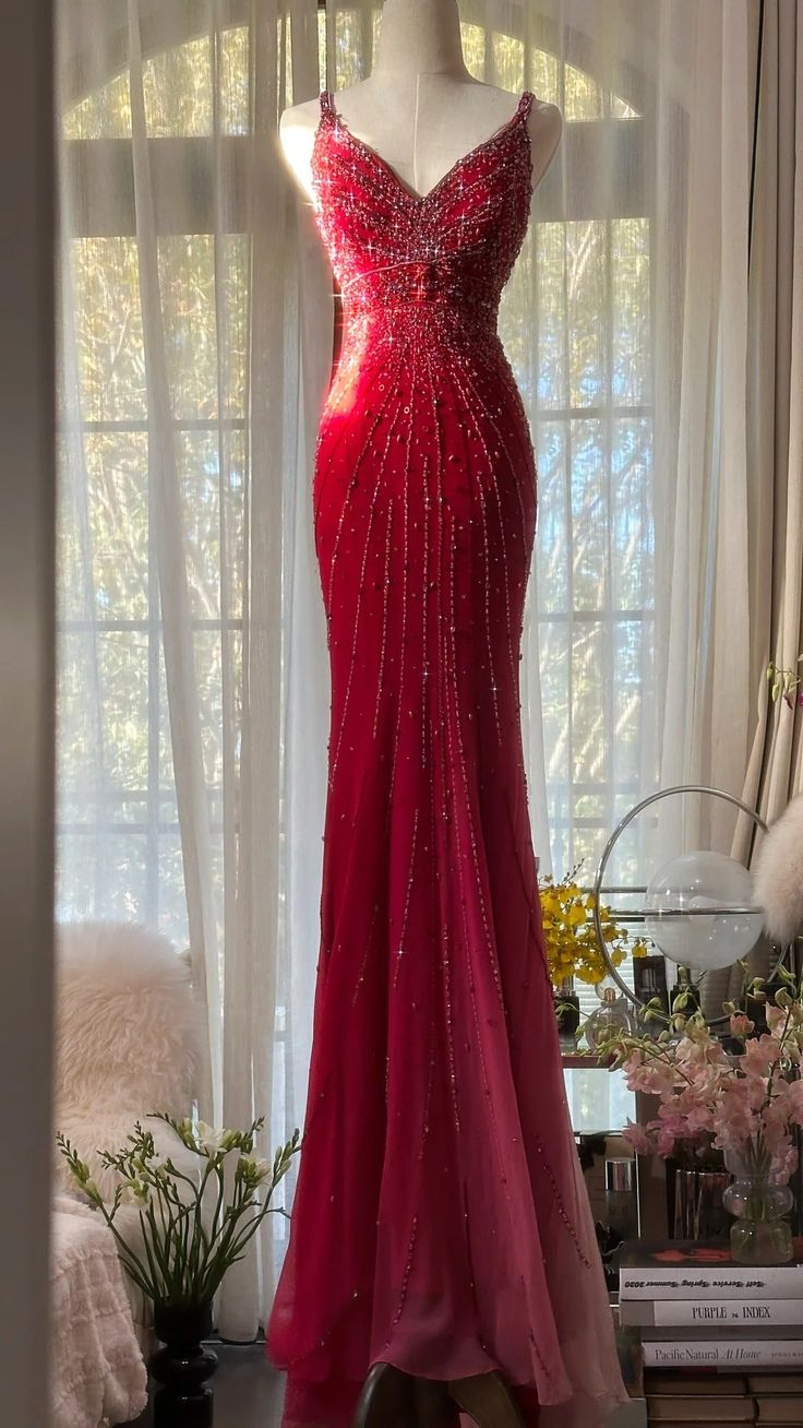 Gorgeous Spaghetti Straps Red Chiffon Beaded Mermaid Long Party Dress Evening Gown D1571
