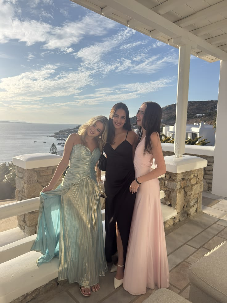 Pretty Sweetheart Neck Satin Pleated Long Party Dress Light Green Slit Prom Dress D5096