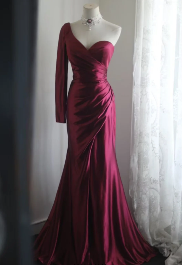 Vintage Burgundy One Shoulder Satin Pleated Long Wedding Guest Dress Formal Slit Party Dress D2325