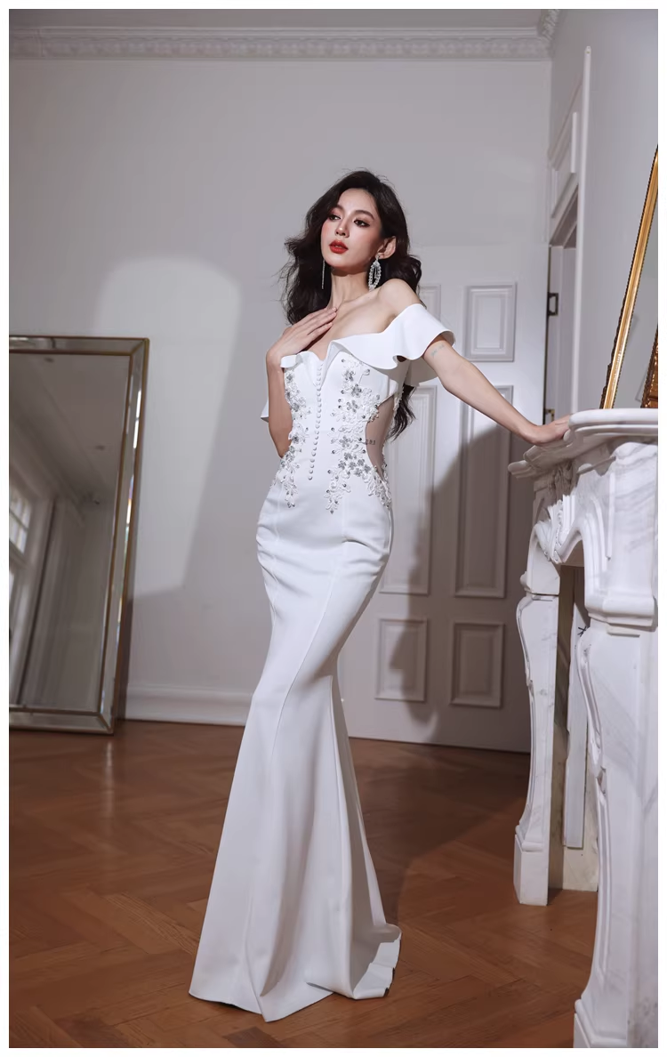 Elegant Off The Shoulder White Satin Appliques Mermaid Evening Dress Long Wedding Guest Dress D2430