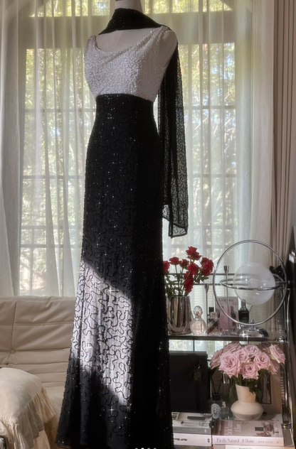 Elegant V Neck Black Chiffon Beaded Mermaid Evening Dress Long Birthday Party Gown With Scarf D2300