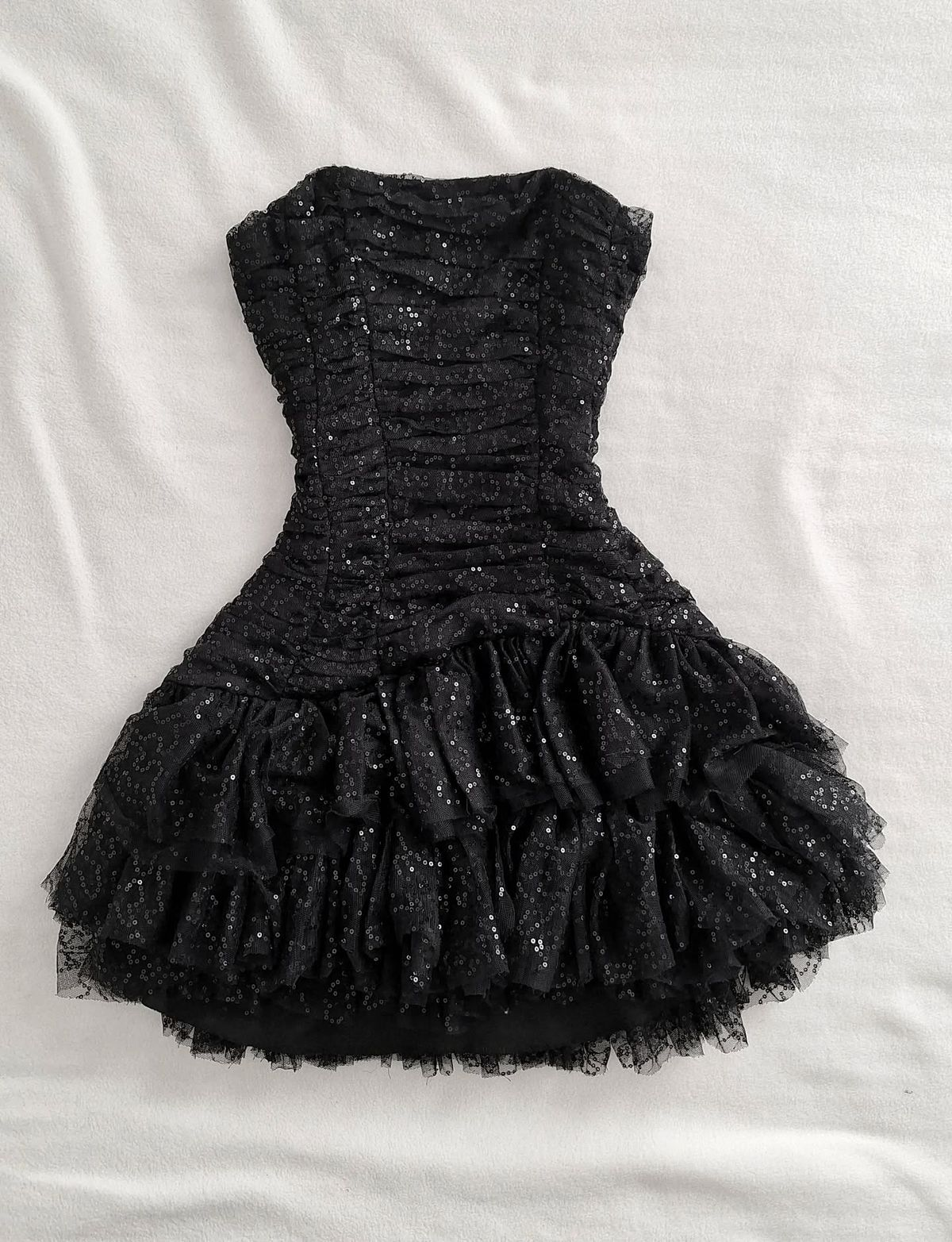 Fashion Strapless Black Tulle Sequin A Line Short Graduation Homecoming Dress Mini Birthday Dress D2820