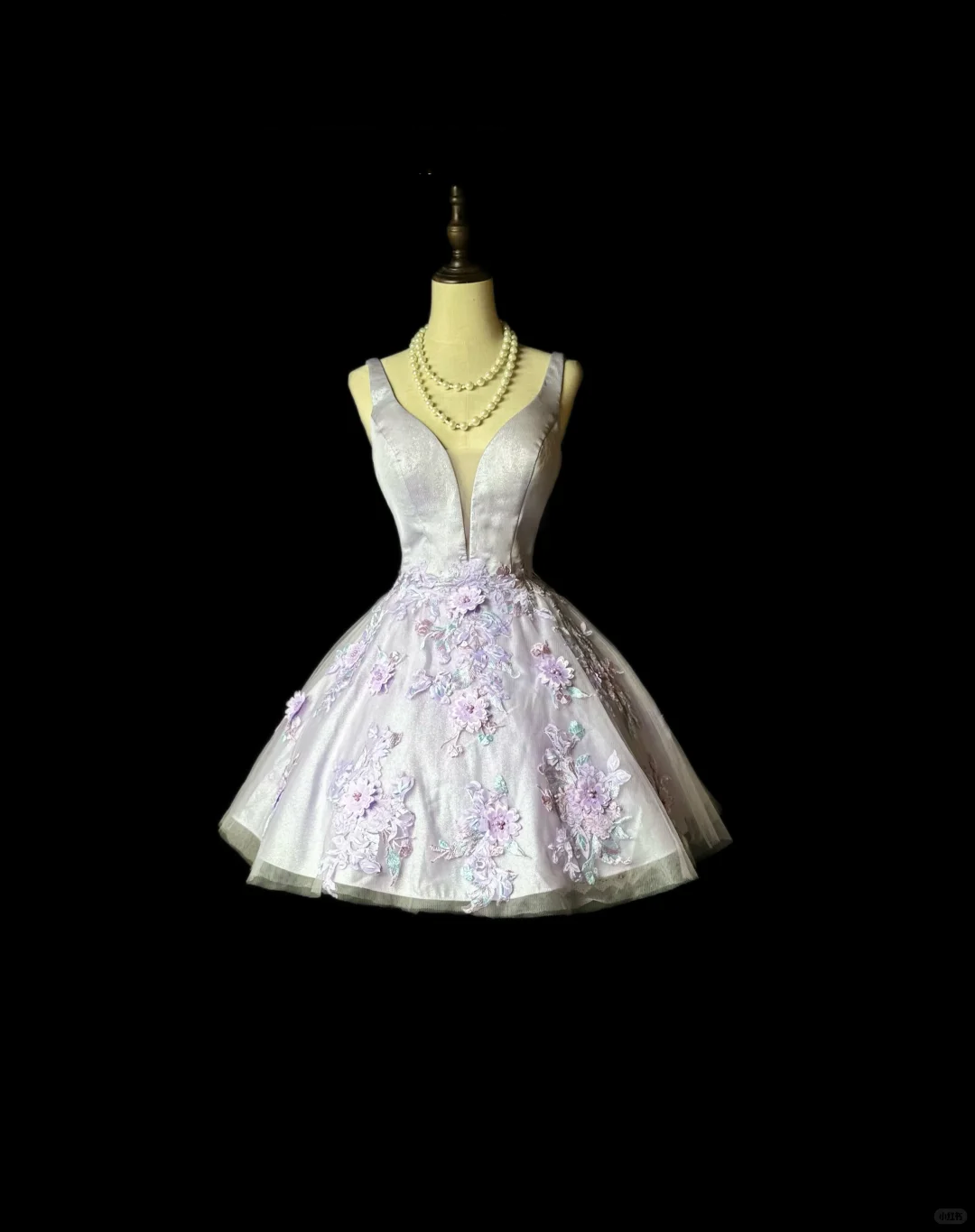 Glamorous Purple Satin Tulle Embroidery Appliques Short 6th Grade Homecoming Dress,Formal Mini 16th Birthday Outfits D3253