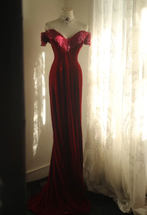 Classy Off The Shoulder Red Velvet Mermaid Long Evening Dress Formal Birthday Prom Dress D2207