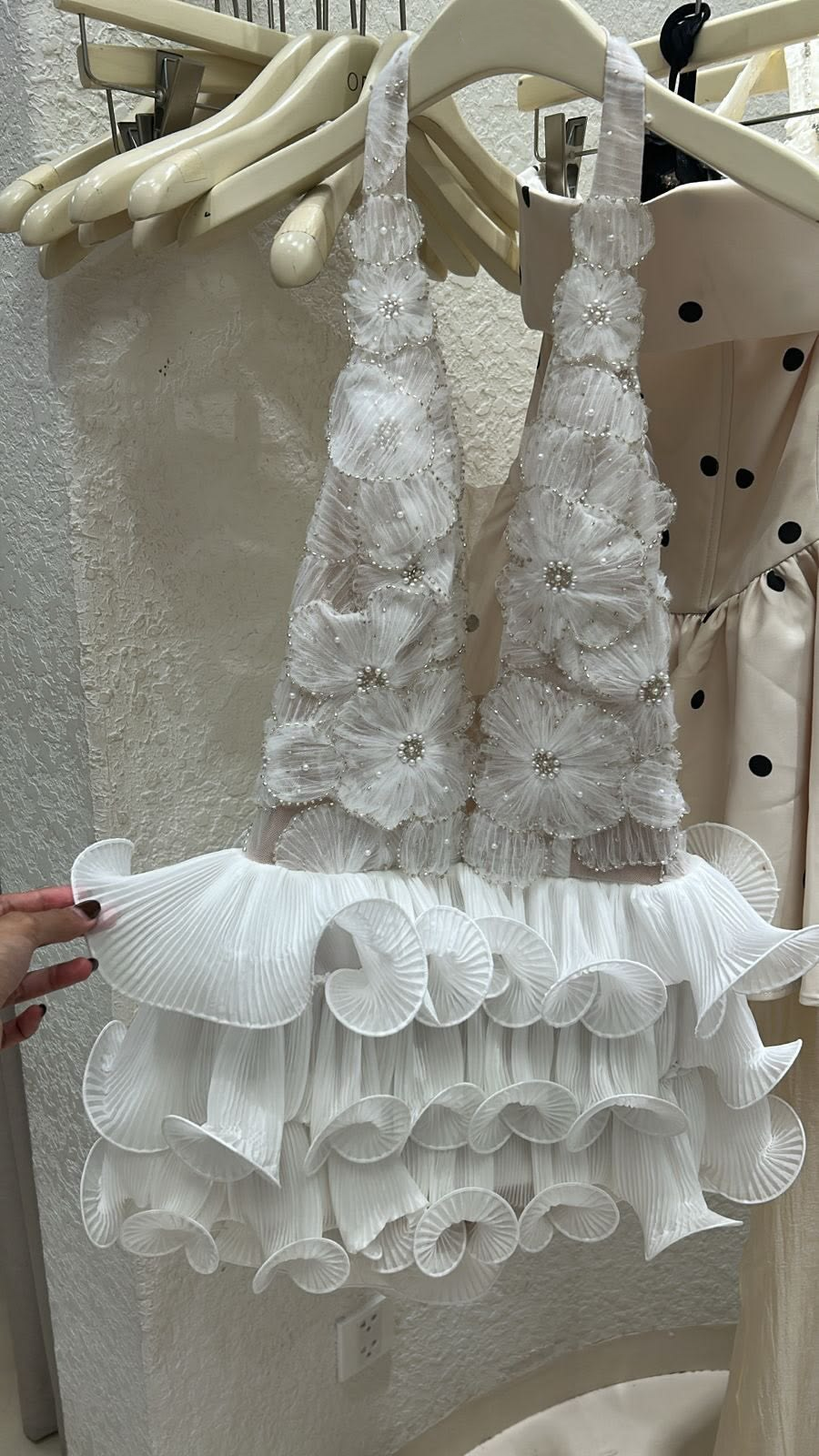 Classy Halter V Neck White Tulle Ruffle Floral Short Homecoming Dress Cocktail Dress D3838