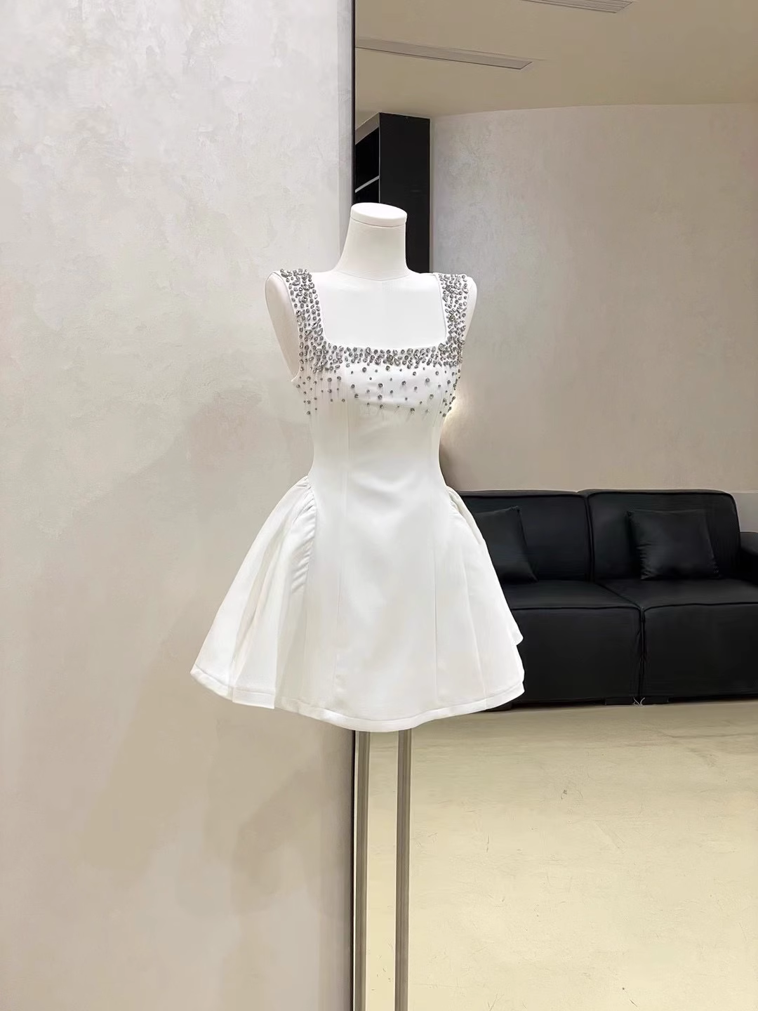 Sexy White Satin Beaded Square Neck A Line Birthday Outfits Vacation Dress S246