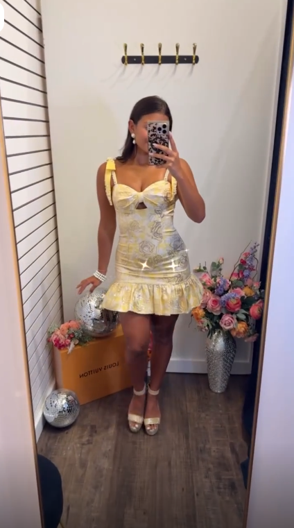 Fashion Spaghetti Straps Yellow Satin Print Floral Short Homecoming Dress Cocktail Dress D4008