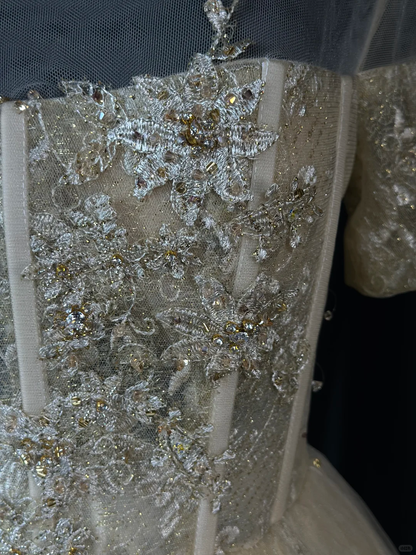 Gorgeous Gold Tulle Lace Embroidery Beaded A Line Long Birthday Prom Dress Evening Gown D2508