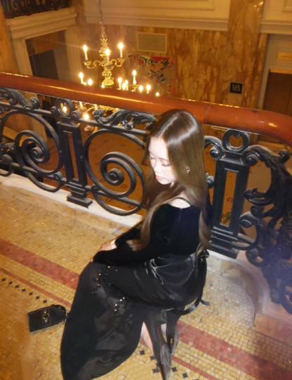 Stylish Black Spaghetti Straps Satin Tulle Appliques Beaded Long Party Dress Evening Dress With Cardigan D1944