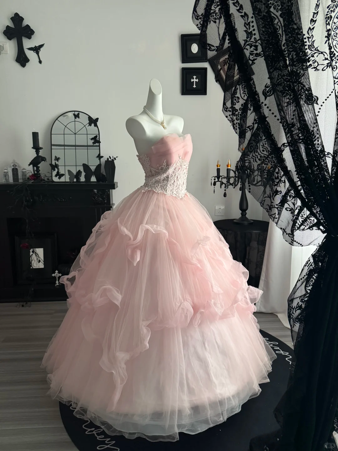 Sweet Pink Ball Gown Strapless Tulle Appliques Birthday Quinceanera Dress D3702