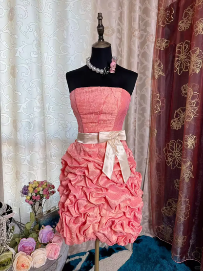 Classy Peach Pink Strapless Satin Pleated Sheath Short Prom Dress Homecoming Dress D727