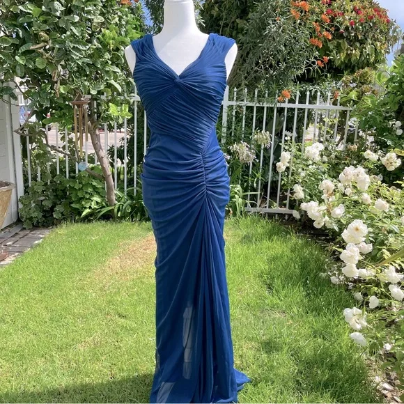Vintage Fashion Mermaid V Neckline Navy Blue Floor Length Evening Dress Prom Dresses SD1881
