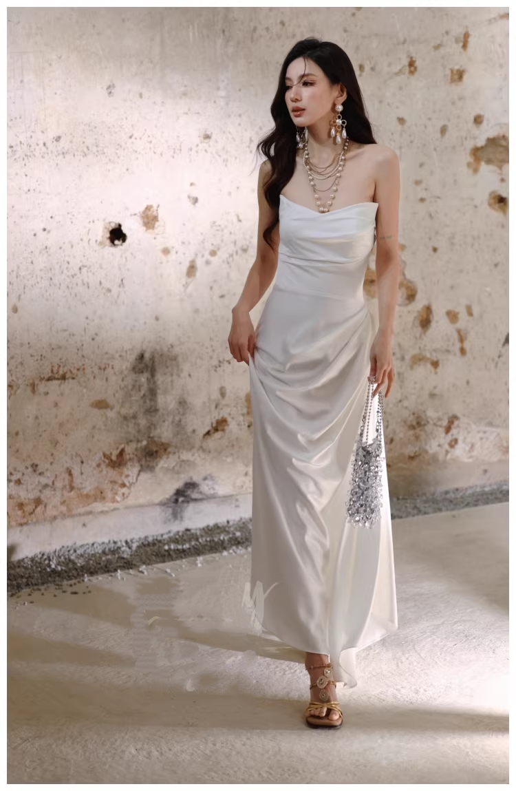 Charming Strapless Satin Pleated Mermaid Long Evening Dress White 19th Birthday Outfits D2410
