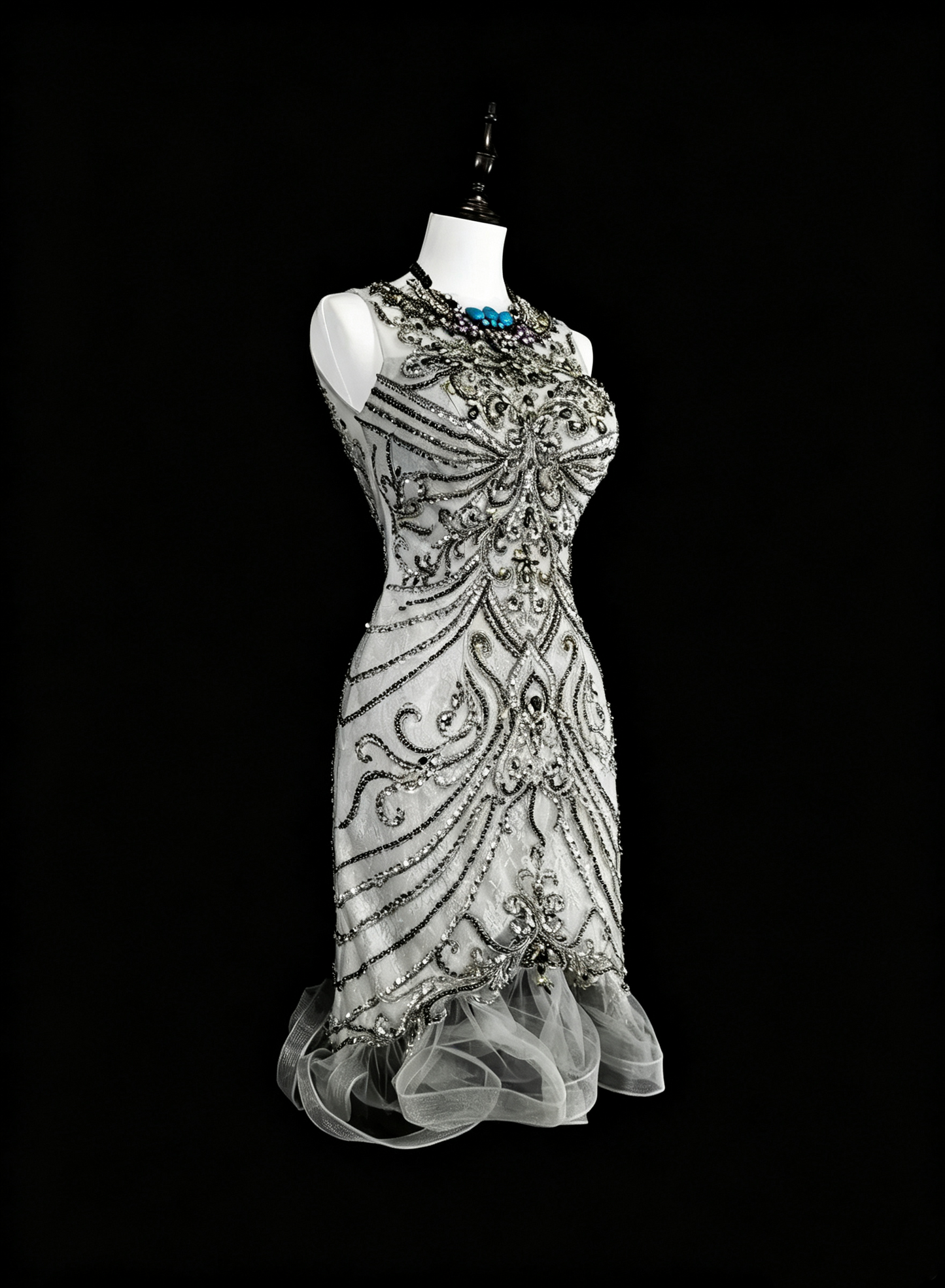 Fashion Silver Sleeveless Tulle Beaded Sheath Short Birthday Outfits,Backless Mini Cocktail Dress D4049