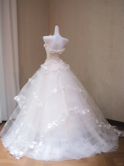 Beautiful Sweetheart Neck White Tulle Lace Appliques Long Wedding Dress Bridal Dress S907