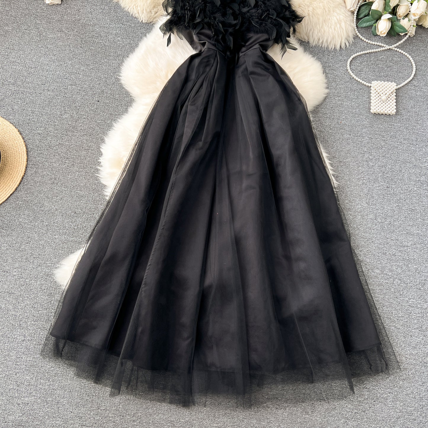 Chic A line Spaghetti Straps Black Tulle Holiday Dresses Feather Women's Dress SD1270