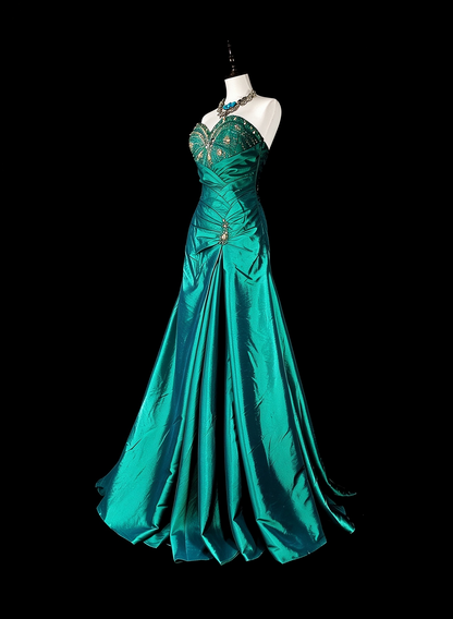 Charming Sweetheart Neck Satin Beaded Long Prom Dress Green Mermaid Evening Dress D5385