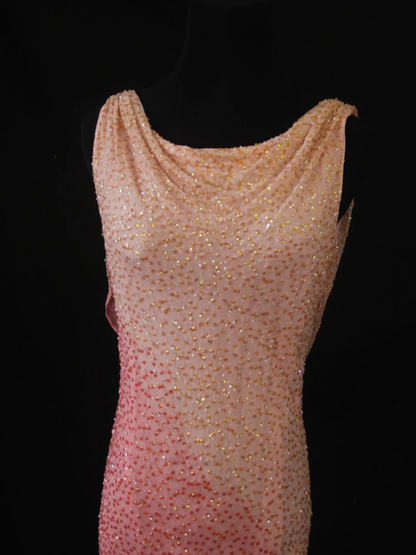 Glamorous Sleeveless Ombre Pink Satin Beaded Mermaid Long Evening Gown Birthday Outfits D2283