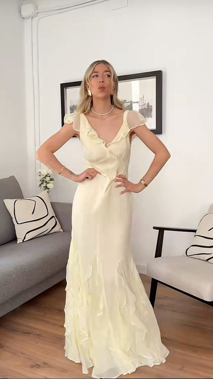 Classy V Neck Chiffon Ruffle Long Party Dress Yellow Mermaid Evening Dresses D5115