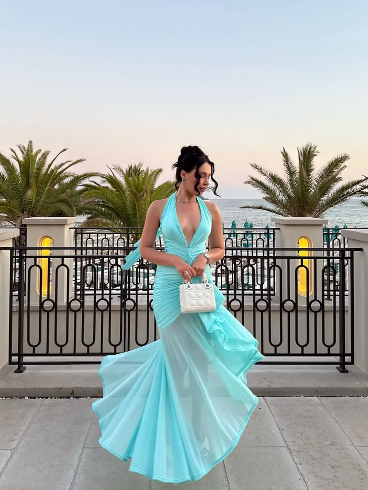 Sexy Halter V Neck Tiffany Blue Chiffon Pleated Mermaid Long Prom Dress Party Gown D4803