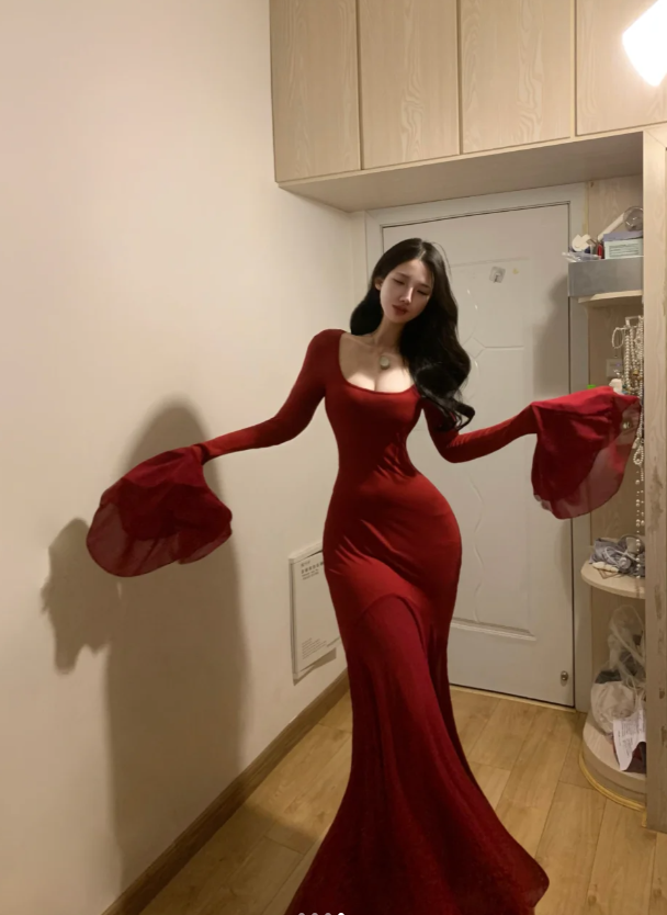 Charming Red Chiffon Mermaid Long Party Dress Prom Gown D844