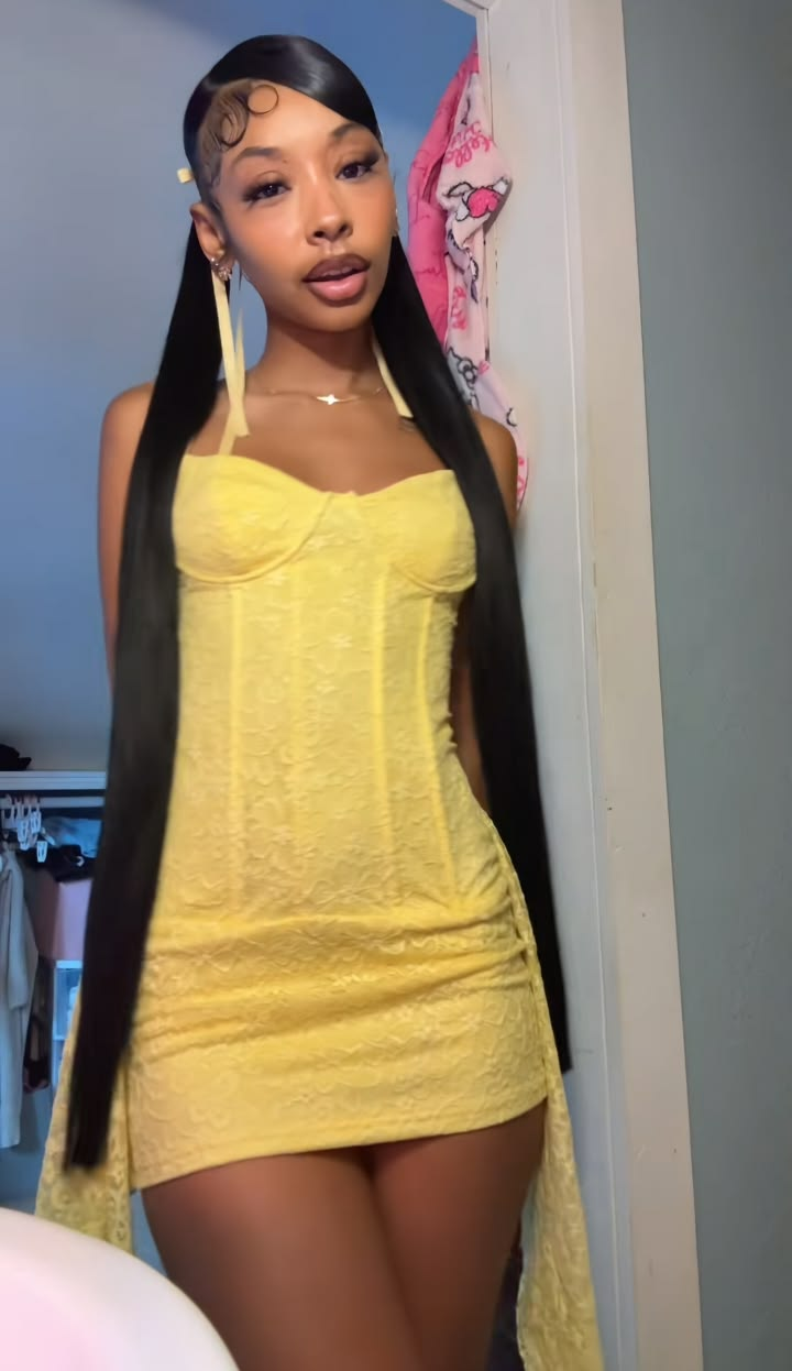 Sexy Spaghetti Straps Yellow Lace Sheath Short Homecoming Dress Cocktail Dress D4541