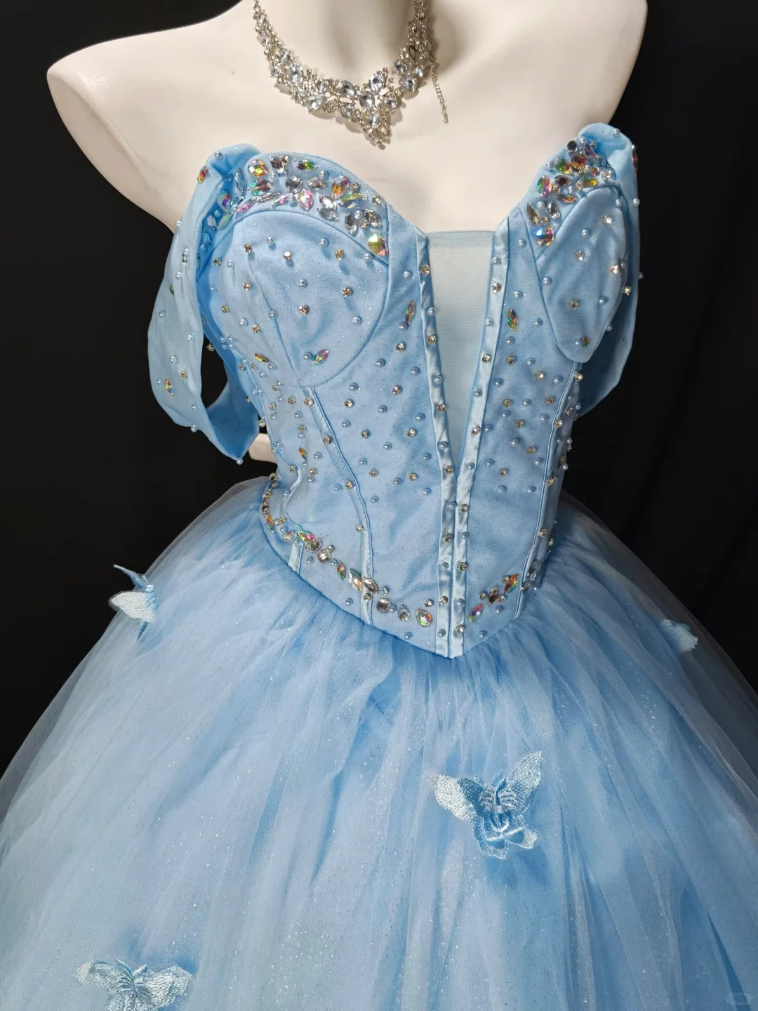 Fairy Blue Satin Tulle Sequin Appliques Beaded Sweet 15 Dress Off The Shoulder Quinceanera Dress D3640