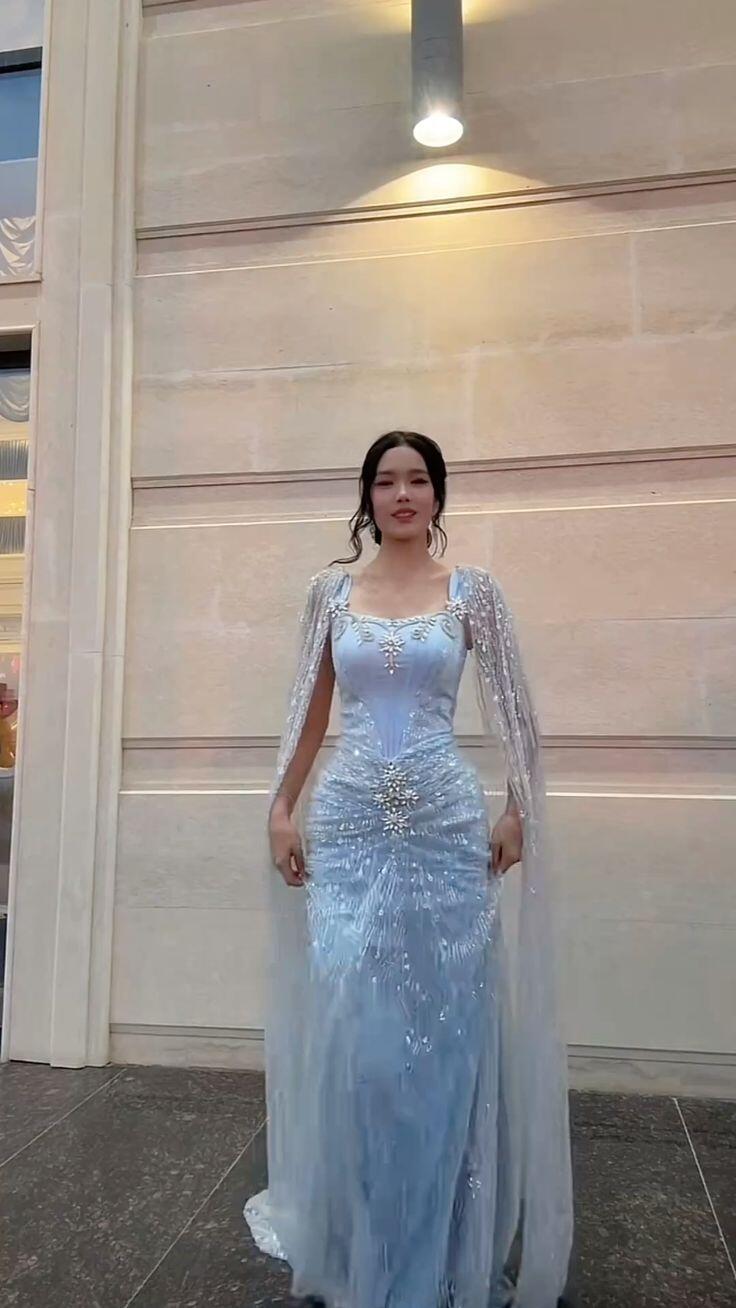 Elegant Satin Pleated Tulle Sequin Beaded Prom Dress Light Blue Mermaid Long Party Dress D5137