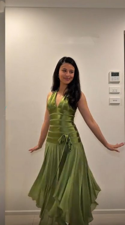 Classy Halter V Neck Green Satin Chiffon Mermaid Long Party Dress Evening Dress D4392