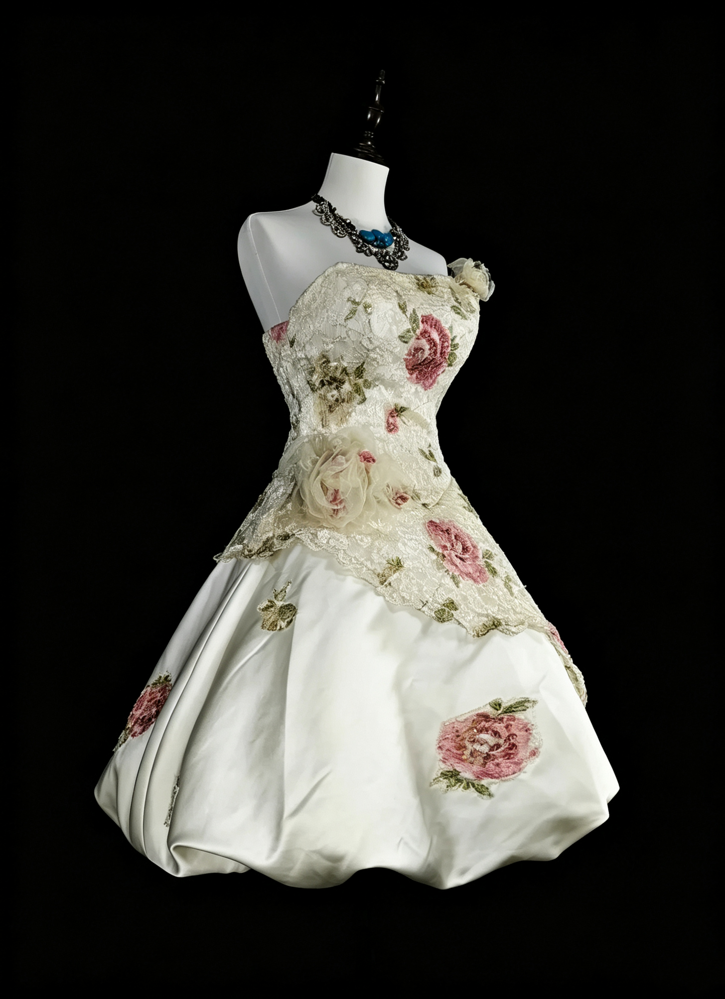 Elegant White Strapless Satin Lace A Line Short Homecoming Dress Birthday Outfits D4067