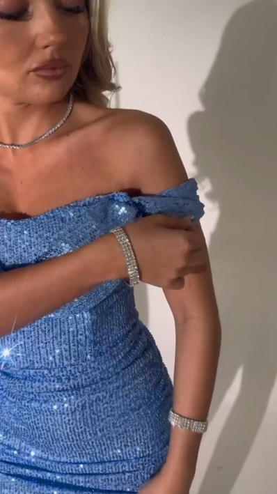Fashion Off The Shoulder sequin Sheath Short Prom Dress,Blue Short 6th Grade Homecoming Dress D4021