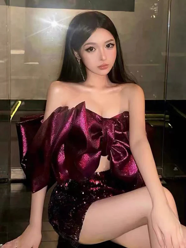 Sexy Bow Strapless Burgundy Satin Sequin Sheath Cocktail Dress Short Homecoming Dress D540