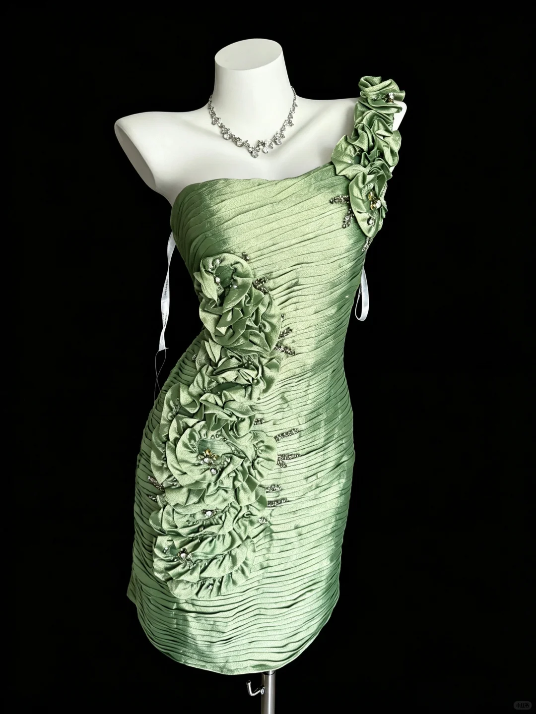 Stylish Green Satin Pleated Beaded Short Homecoming Dress One Shoulder Short Cocktail Dress D5264