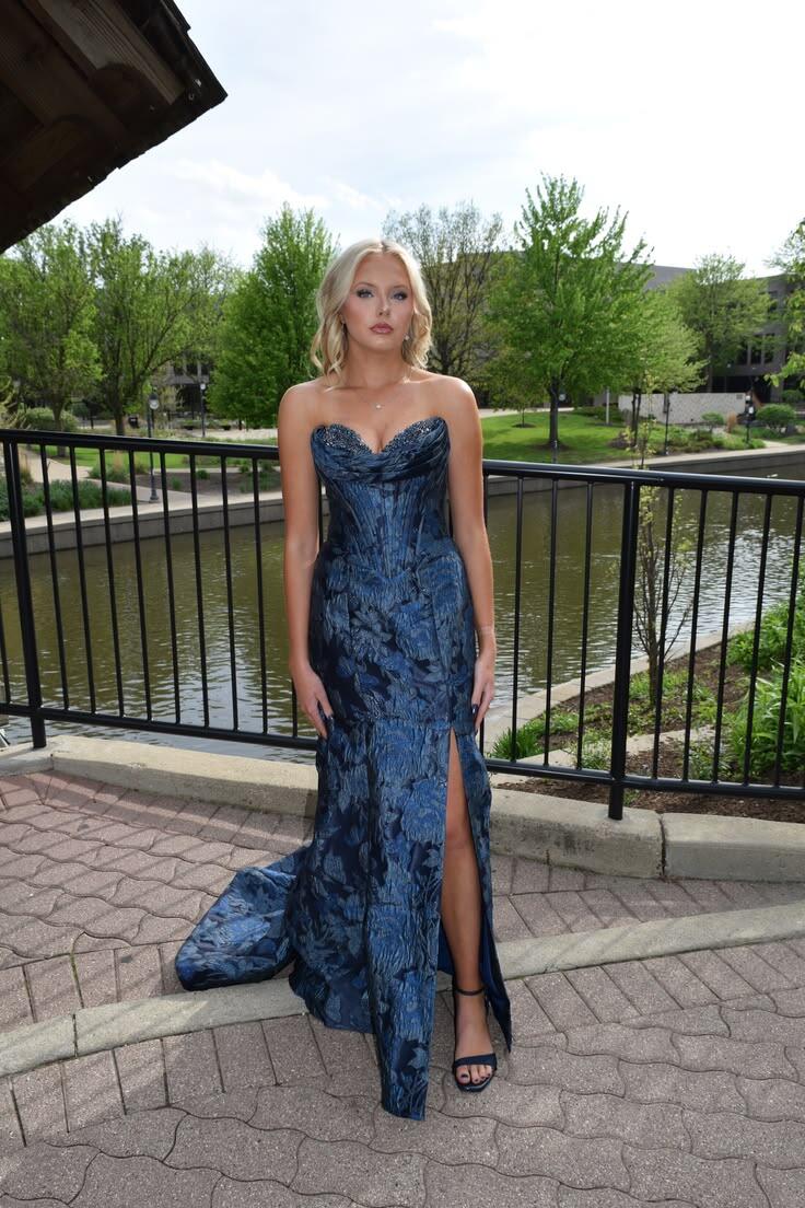 Elegant Sweetheart Neck Satin Floral Prom Dress Navy Blue Slit Mermaid Long Evening Dress D5176