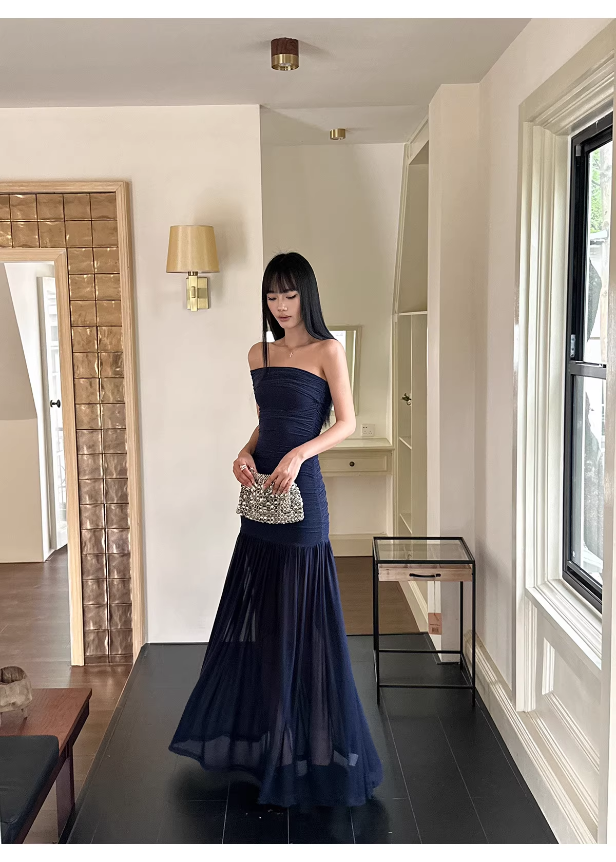 Sexy Halter V Neck White A Line Long Party Dress Formal Evening Gown D2122