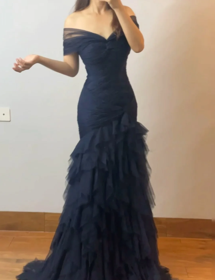 Elegant Navy Blue Tulle Pleated Layered Mermaid Evening Dress Off The Shoulder Long Weding Guest Dress Prom Gown D2029