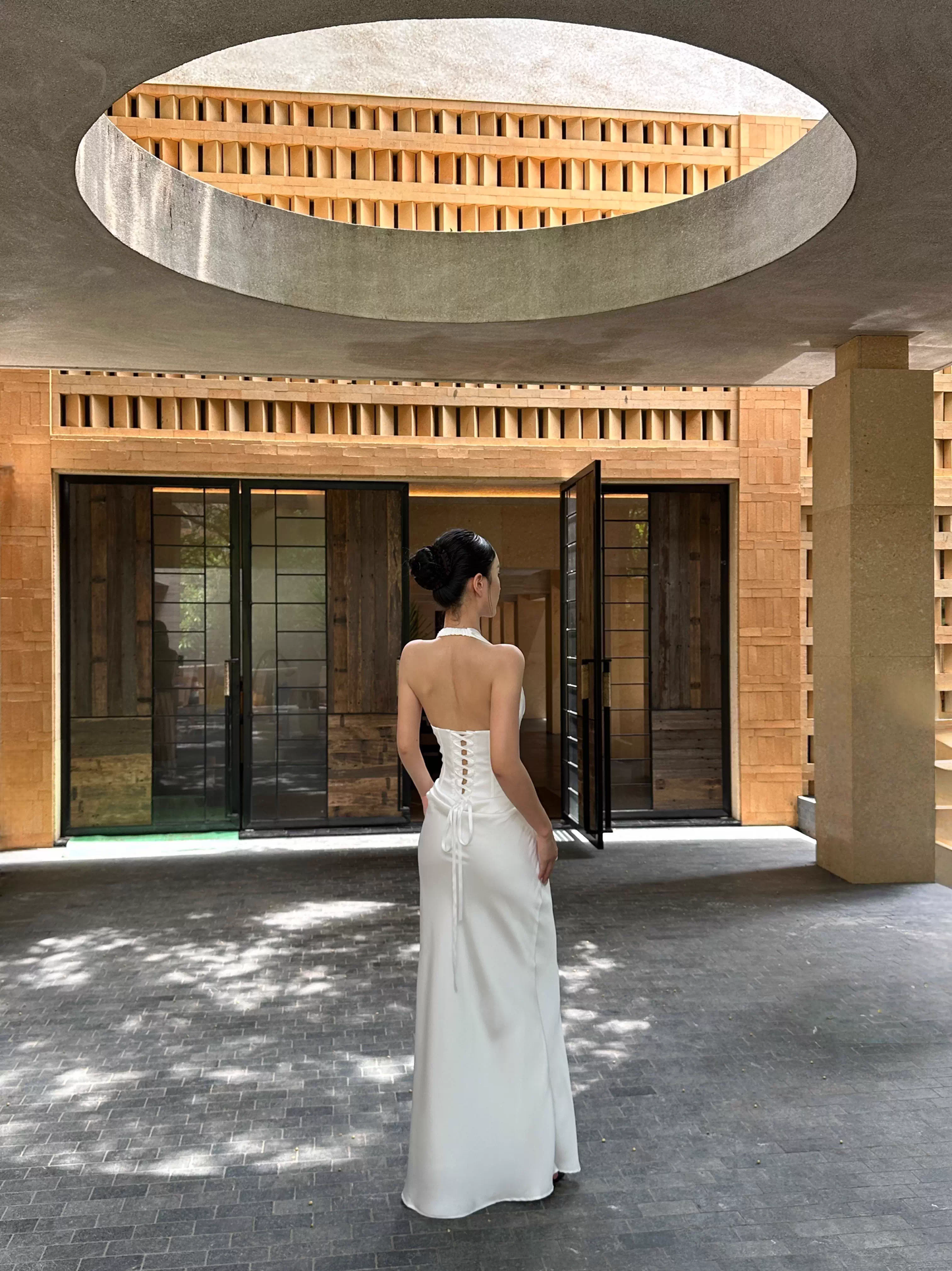 Classy White Halter Satin Mermaid Long Evening Dress Birthday Prom Dress Party Gown D2088