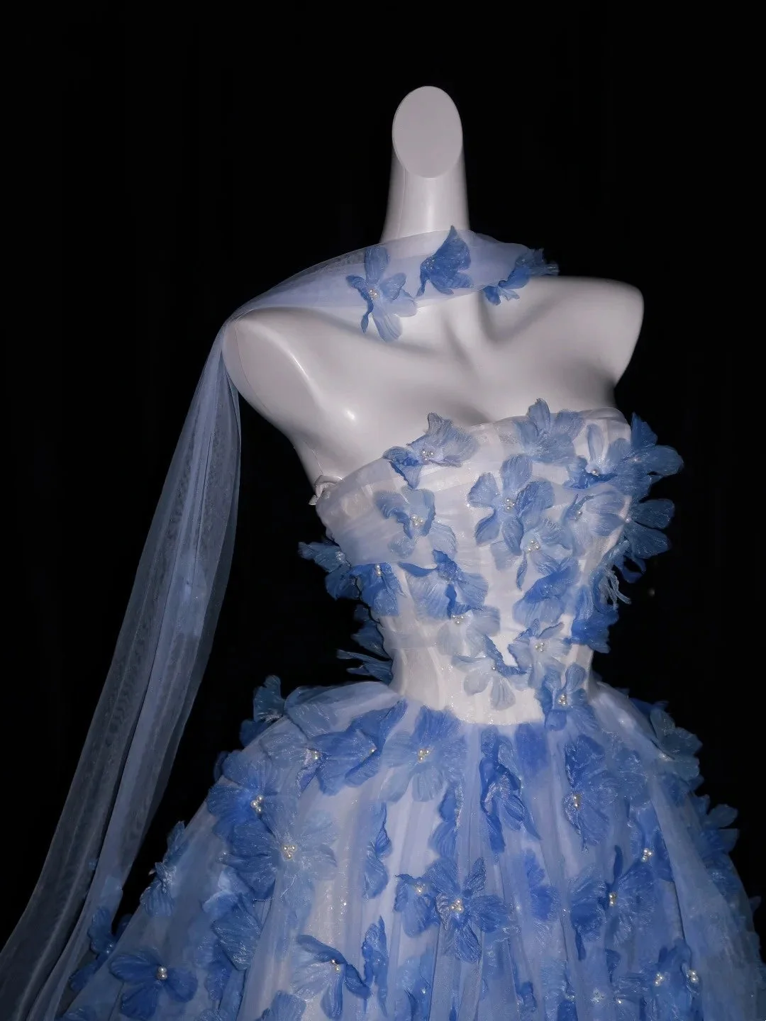 Elegant Ball Gown Strapless Blue Applique Long Party Dress Birthday Prom Gowns D4265